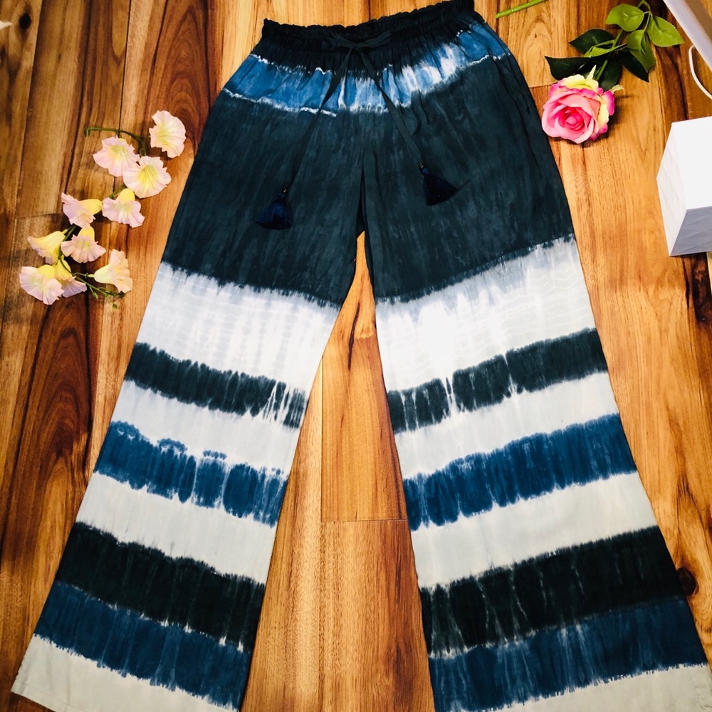 NWT! Gypsy 05 Global Village tie dye pans xs